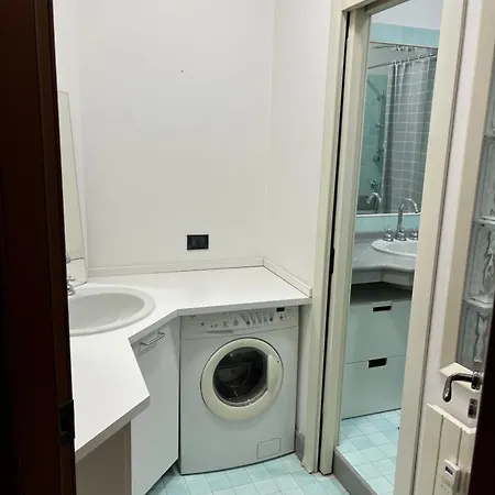 Apartment Vigliani Milan