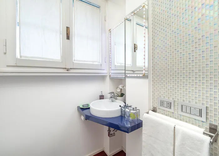 Vigliani Apartment *