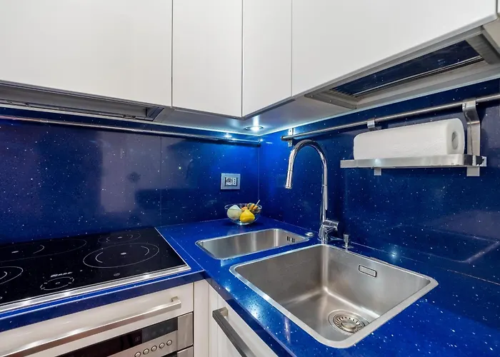 Vigliani Apartment *