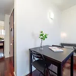 Apartment Vigliani Milan